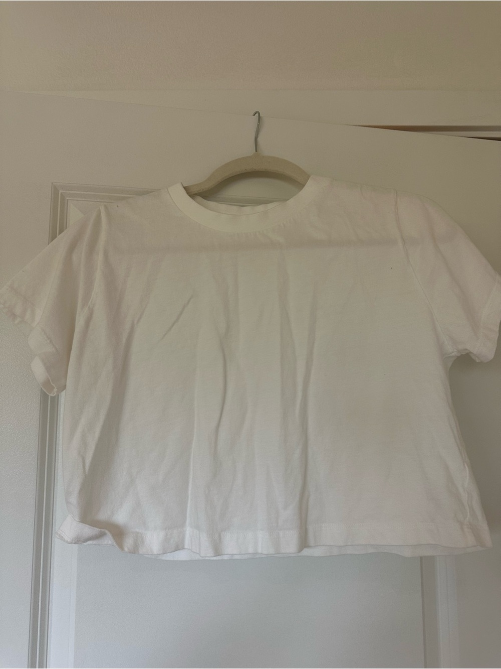 Daily Drills White Short Sleeve Crop Tee